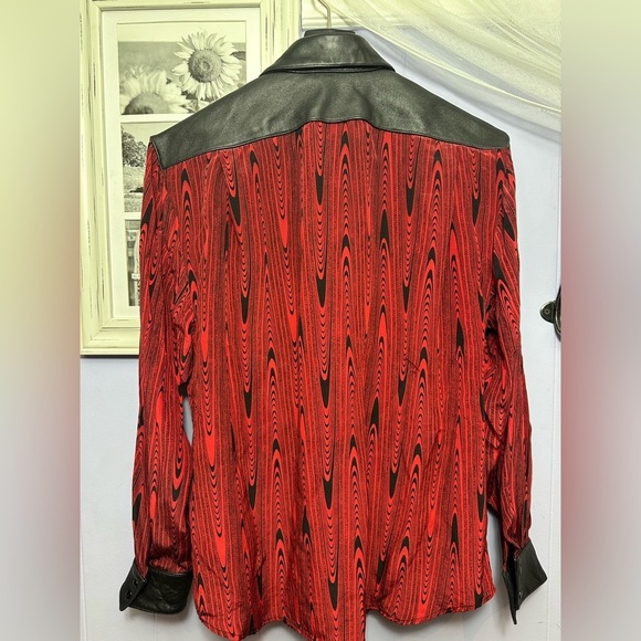 80’s vintagege silk and leather blouse - Picture 2 of 6